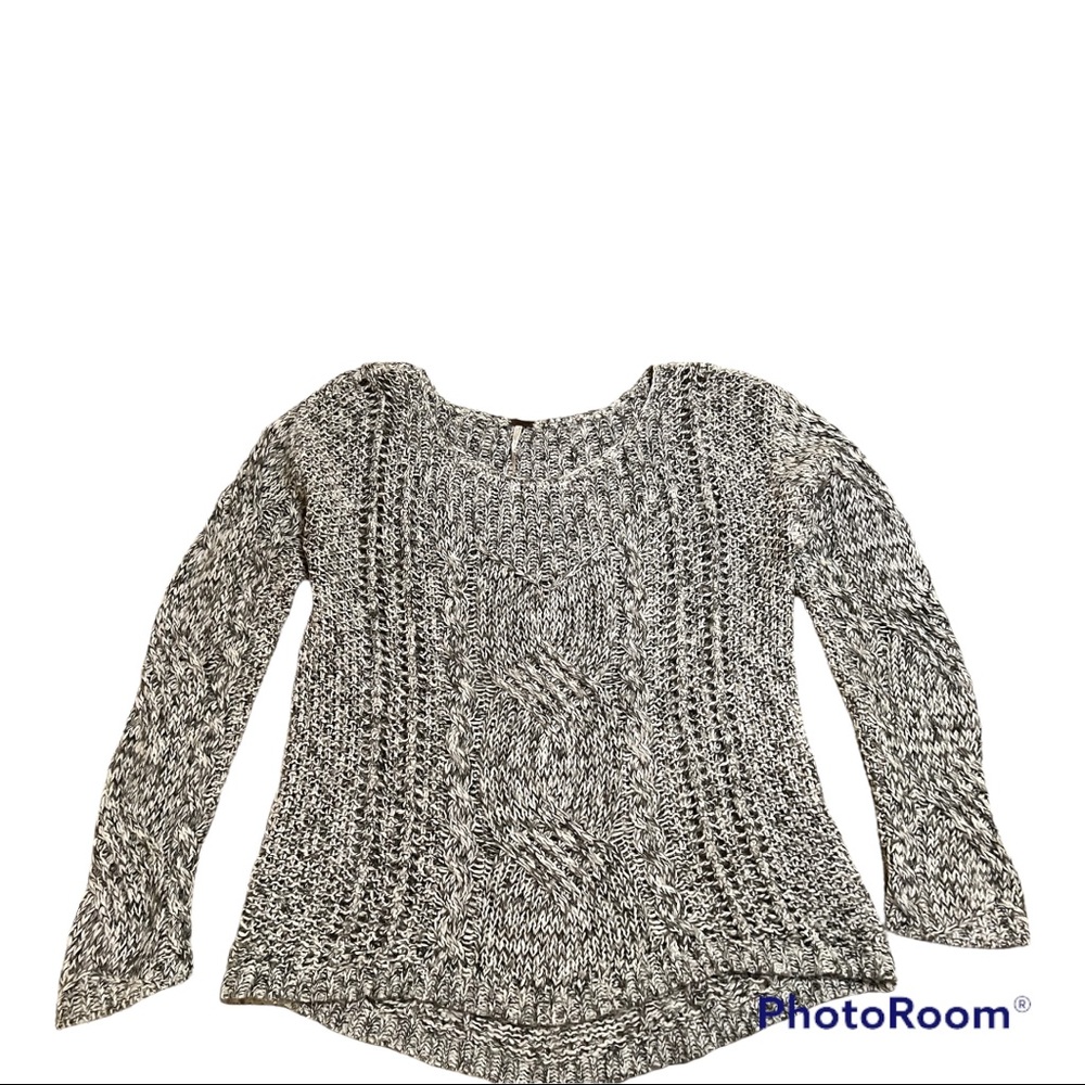 FREE PEOPLE OPEN WEAVE LONG SLEAVE CREW NECK GRAY/WHITE SWEATER